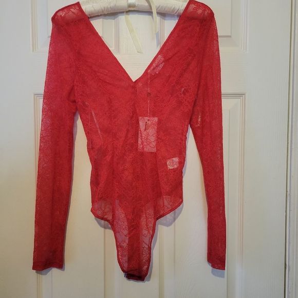 LOVERS + FRIENDS REVOLVE Pearson Bodysuit in Cherry Red Valentines Day - Picture 7 of 8